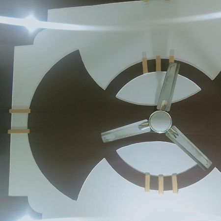Saksham Guest House Jhusi Экстерьер фото